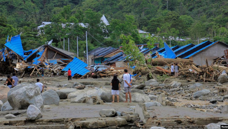 Kemensos RI Distribusikan Bantuan ke Lokasi Banjir Bandang Papua