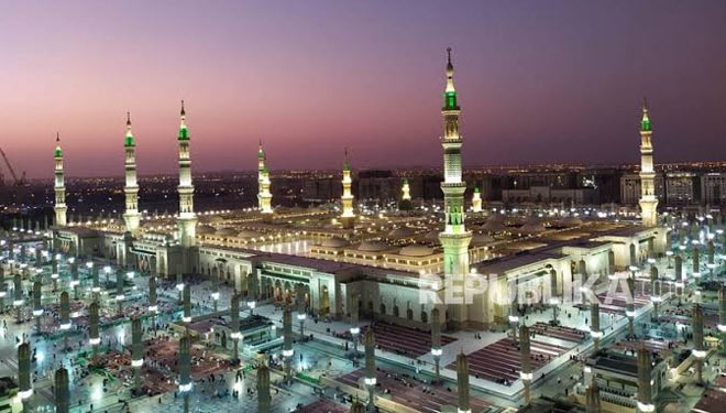 Kota Madinah. Saat ini WHO menetapkan kota yang terletak di Arab Saudi ini sebagai kota paling sehat di dunia. (FOTO: REPUBLIKA)