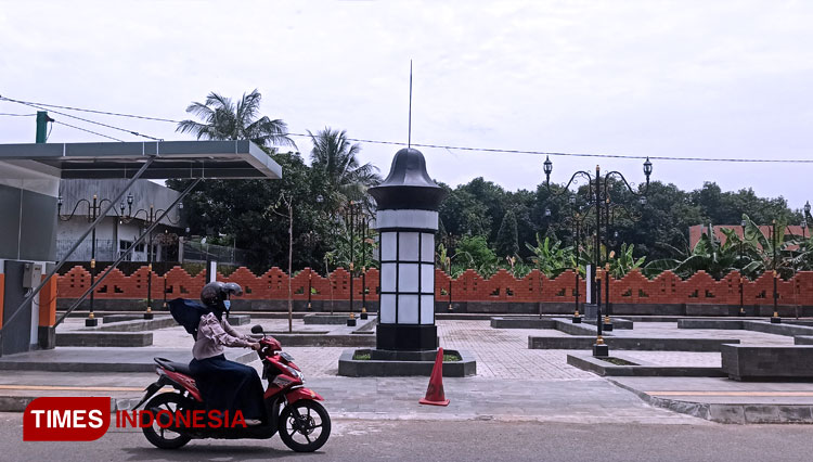 Tempat kantong parkir Taman Raharja Majalengka. (FOTO: Jaja Sumarja/TIMES Indonesia)