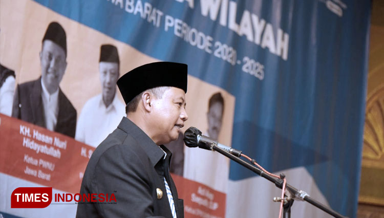 Wagub Jabar Uu Ruzhanul Ulum menghadiri Pelantikan dan Musyawarah Kerja DPW Sarbumusi NU Jabar Periode 2020-2025 di Hotel Horison Bandung, Selasa (26/1/21). (FOTO: Humas Jabar for TIMES Indonesia)