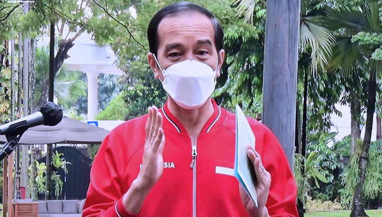 Presiden RI Jokowi Targetkan Vaksinasi Covid-19 Sejuta Warga per Hari