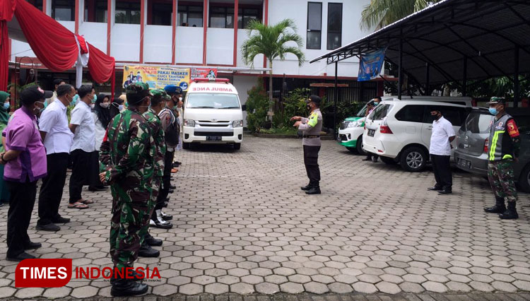 Distribusi Vaksin Covid-19 di Banyuwangi Dikawal Ketat TNI dan Polri
