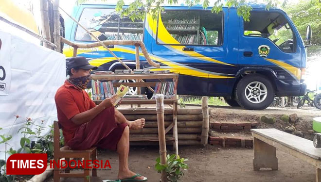 Program rolling buku Peterpan di Desa Sambirejo, Kecamatan Jiwan, Kabupaten Madiun. (Foto: Romy Tri Setyo Wibowo/TIMES Indonesia)