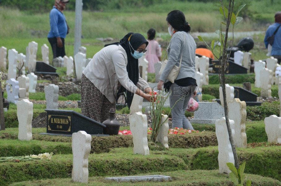 Kasus Covid-19 di Indonesia Tembus Satu Juta 