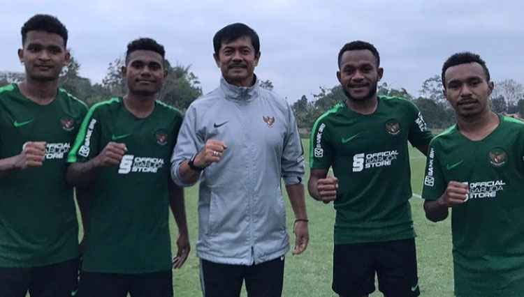 Direktur Teknik PSSI, Indra Sjafri saat mendampingi pemain Timnas Indonesia jalani TC di Kroasia. (foto: Instagram/Indra Sjafri)