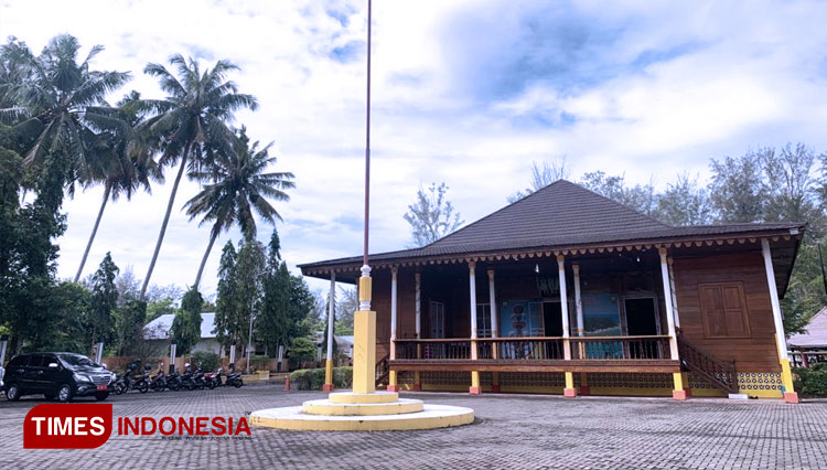 Rumah Tabuik Pasa, rumah adat khas Kota Pariaman, Sumatra Barat. (FOTO: Kadisparbud Kota Pariaman for TIMES Indonesia)