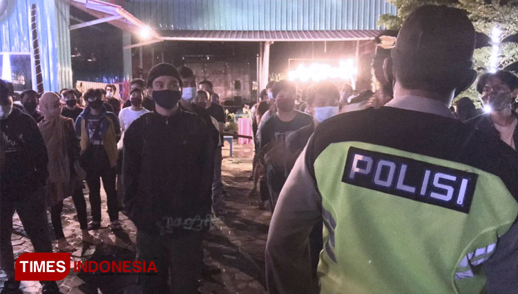 Kafe Kabupaten Malang 3