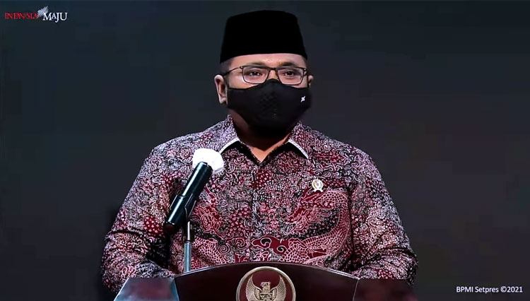 Menteri Agama saat memberikan keterangan pers bersama Menteri Koordinator PMK Muhajir Effendy dan Menteri Kesehatan Budi Gunadi Sadikin, di Istana Kepresidenan, Jakarta, Kamis (04/02/2021). (FOTO: Dokumentasi Kemenag)