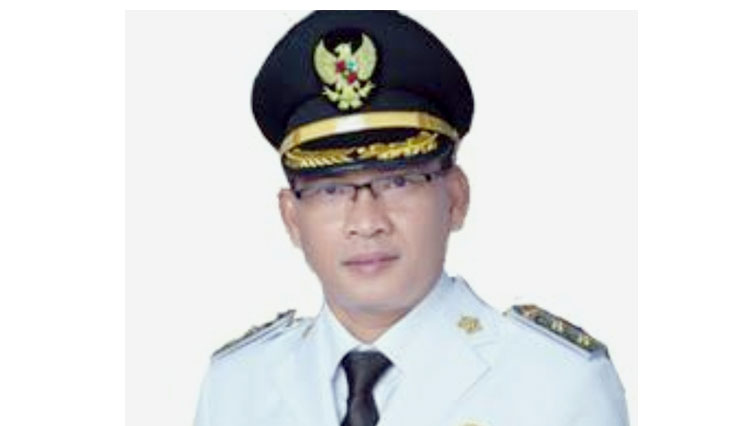 Rus porno qiz vasvasaga tushdi