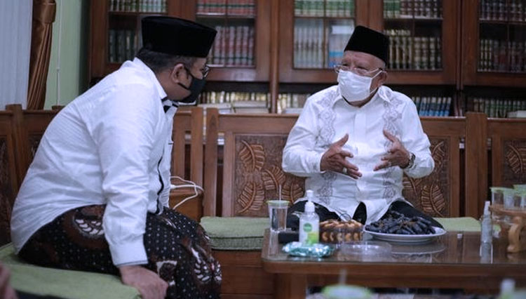 Menag RI Gus Yaqut Terima Banyak Masukan dari KH Syukron Ma'mun