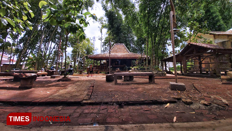 Omah Petruk jadi destinasi wisata kuliner baru di Dusun Krajan Desa Giripurno Bumiaji (FOTO: Ye Rachma/TIMES Indonesia)