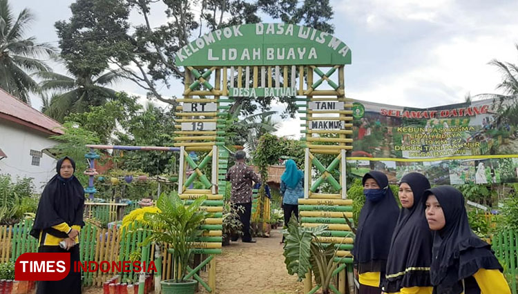 Kelompok dasa wisma yang dibentuk oleh ibu-ibu Desa Batuah. (foto-foto: Ahmad S/TIMES Indonesia)