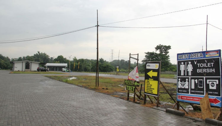 Rest Area KM 442 Semarang b