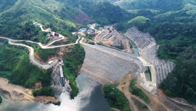 Suasana Waduk Tukul di Pacitana