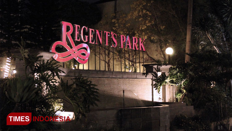 A nice night ambience at Regent's Park Hotel, Malang. (Photographs: Regents Park Hotel for TIMES Indonesia)