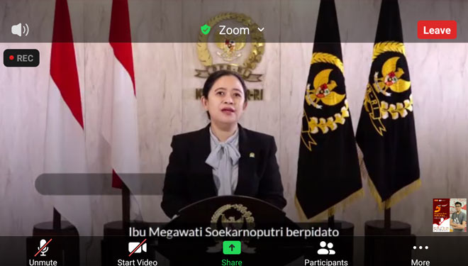 Ketua DPR RI Puan Maharani ssat menyampaikan sambutan pada perayaan hari raya Imlek di Kantor DPP PDI Perjuangan. (FOTO: Hasbullah/TIMES Indonesia).