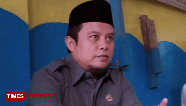 Ketua Fraksi PAN DPRD Kabupaten Bandung, Eep Jamaludin Sukmana. (FOTO: Iwa/TIMES Indonesia)