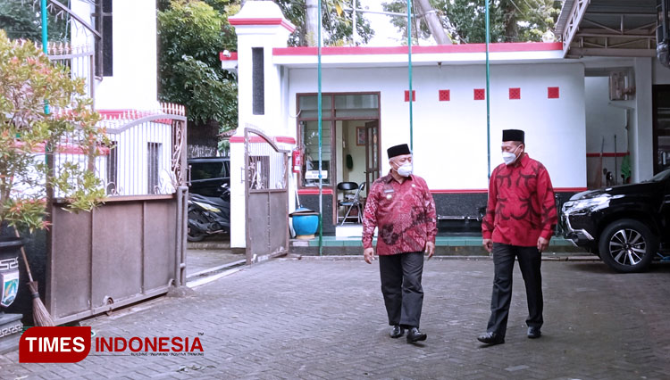 Bupati Malang dan Wabup Malang Terpilih Abah Sanusi-Didik Gatot Subroto. (FOTO: Binar Gumilang / TIMES Indonesia).