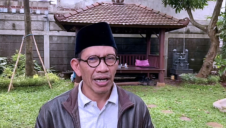 KH Robikin Emhas SH MH, Staf Khusus Wakil Presiden RI dan Ketua PBNU 2015-2023.