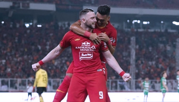 Bek Andalan Persija Jakarta, Alfath Fathir saat merayakan golnya di lapangan (foto: Instagram/Alfath Fathir)