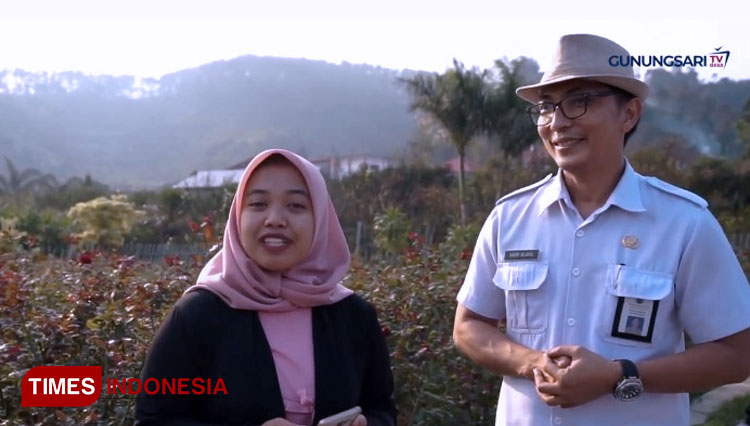 Kabid Informasi dan Komunikasi Publik Diskominfo Kota Batu, Andri Wijaya salah satu pendiri TV Desa. (FOTO: Muhammad Dhani Rahman/TIMES Indonesia)