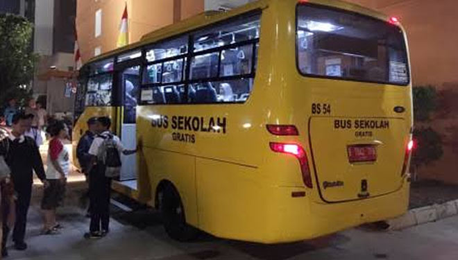 Bus-Sekolah-2.jpg