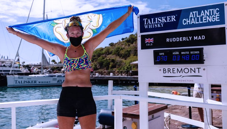 Jasmine Harrison yang berhasil melintasi Samudra Atlantik sejauh  4.828 km sendirian. (FOTO: BBC/PENNY BIRD)