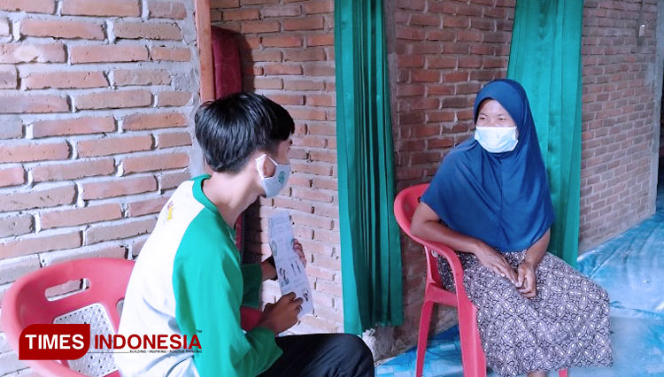 Mahasiswa Unisma Malang Lakukan Sosialisasi Pencegahan Covid Dengan Langkah 5M, Apa Itu?