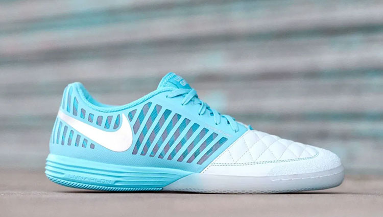 Sepatu Futsal