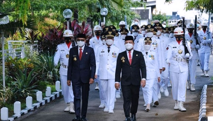 Wakil Gubernur Sulteng, Andi Sudirman Sulaiman saat mendampingi Nurdin Abdullah dalam suatu acara. (Foto: Instagram/Andi Sudirman)