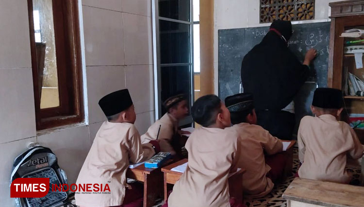 Mahasiswa KSM-T Unisma Malang Hidupkan Semangat Belajar Bahasa Arab