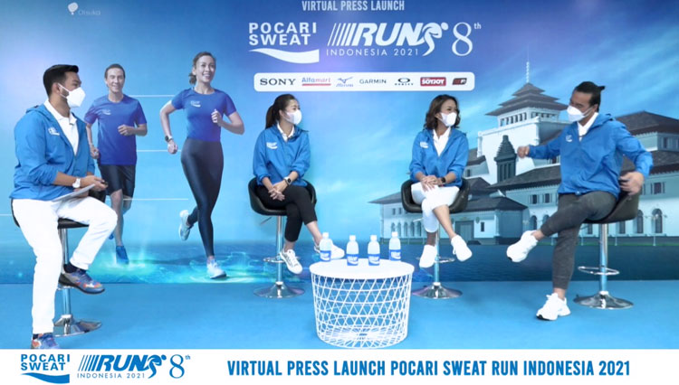 (ki-ka) Rian Ibram, Puspita Winawati, Melanie Putria dan Daniel Mananta pada  Press Launch Pocari Sweat Run Indonesia 2021 pada Selasa (02/03/2021). (Foto: Pocari Sweat for TIMES Indonesia)