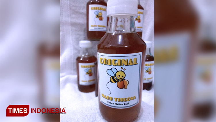 Madu lebah Trigona dalam kemasan 100 ml. (FOTO: Sukri/TIMES Indonesia)