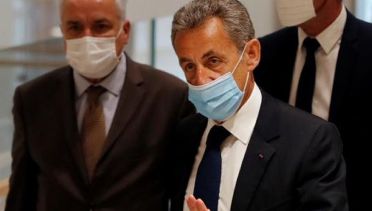 Mantan Presiden Prancis Nicolas Sarkozy akan Menuntut Balik Negaranya