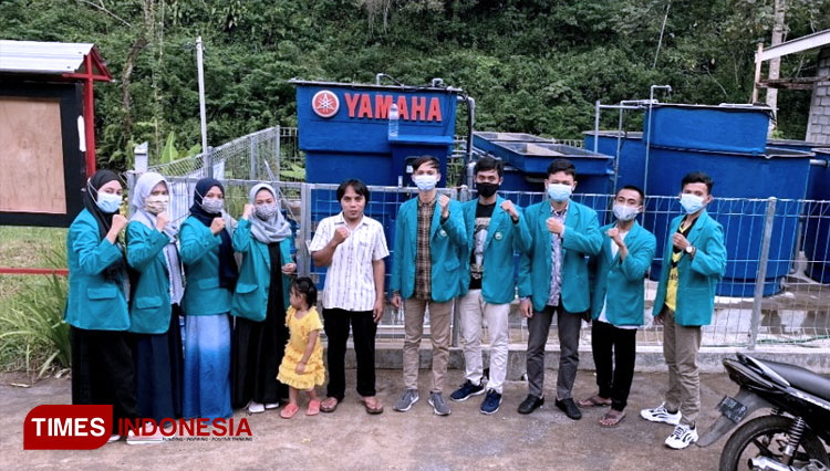 Kunjungan Mahasiswa KSM-T Unisma Malang ke Tempat Produksi Air Mineral W-Fresh