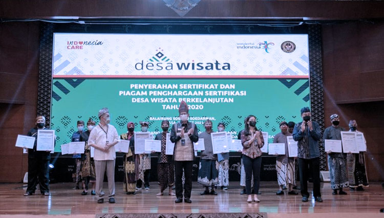 Sesaot Tourism Village chosen as one sustainable tourism village by the Ministry of Tourism and Creative Economy. (PHOTO: The Tourism Department of West Lombok)