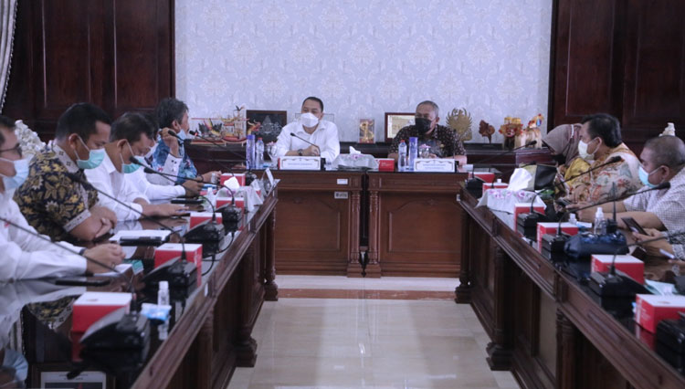 Wali Kota Eri Cahyadi 2