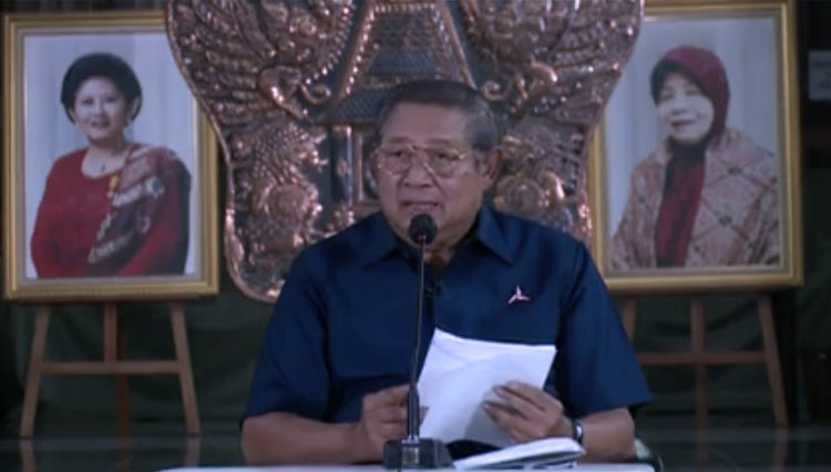 SBY saat memberikan pernyataandi Cikeas, Bogor, Jawa Barat, Jumat (5/3/2021). (FOTO: Sekrensot video Facebook SBY)