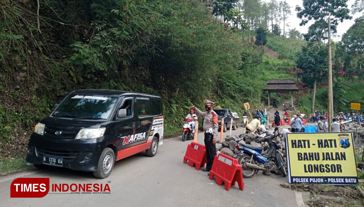 pengaturan arus lalu lintas pujon 3