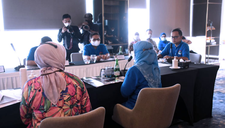 Asosiasi Pemerintah Kota Seluruh Indonesia (APEKSI) saat melakukan rapat  perdana (Foto: Humas Pemkot Gorontalo) 