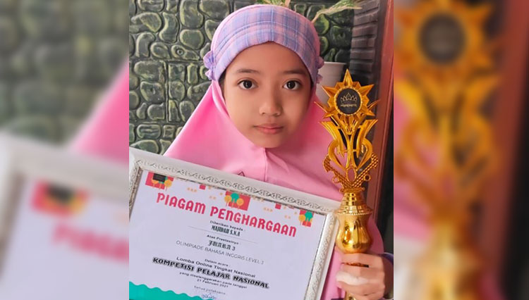 Majidah Shoffiyah, salah satu peserta didik SDIT Ahmad Yani Malang yang meraih prestasi di Kompetisi Nasional Bahasa Inggris (Foto: SDIT Ahmad Yani Malang for TIMES Indonesia)