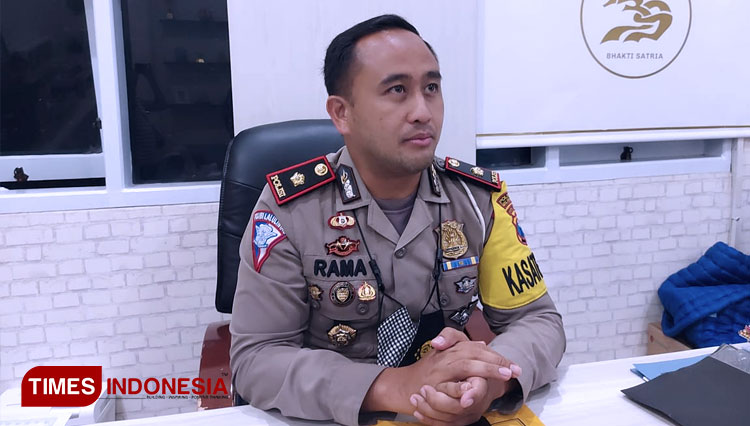 Kasatlantas Polresta Malang Kota, Kompol Ramadhan Nasution saat ditemui awak media. (FOTO: Rizky Kurniawan Pratama/TIMES Indonesia)
