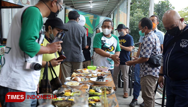 Wakil Wali Kota Bandung Yana Mulyana a