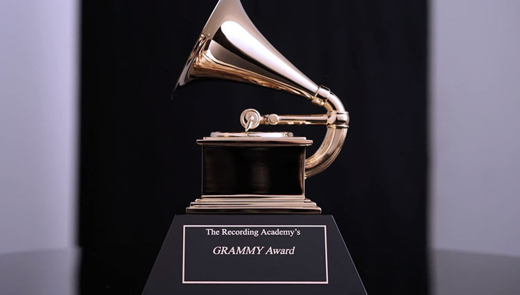 Trofi Grammy Award. (Foto: Grammy.com)