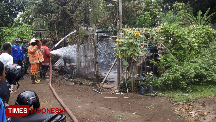 Sehari, Terjadi Dua Kebakaran Di Kabupaten Malang - TIMES Indonesia