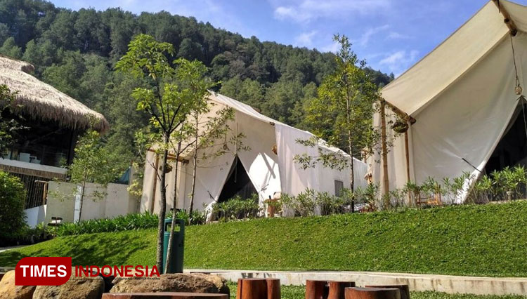 Terletak di Lembang, Maribaya Glamping Tent menawarkan akomodasi dengan pemandangan gunung, restoran, resepsionis 24 jam. (Foto-foto: Maribaya Glamping Tent for TIMES Indonesia)