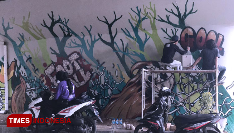graffiti jembatan Kedungkandang 2