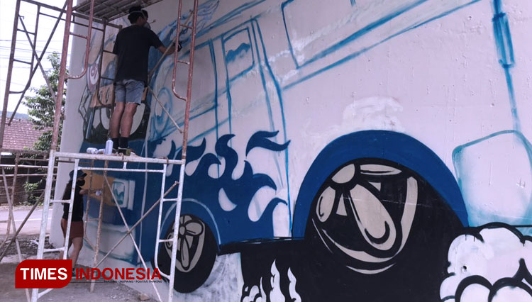 graffiti jembatan Kedungkandang 3