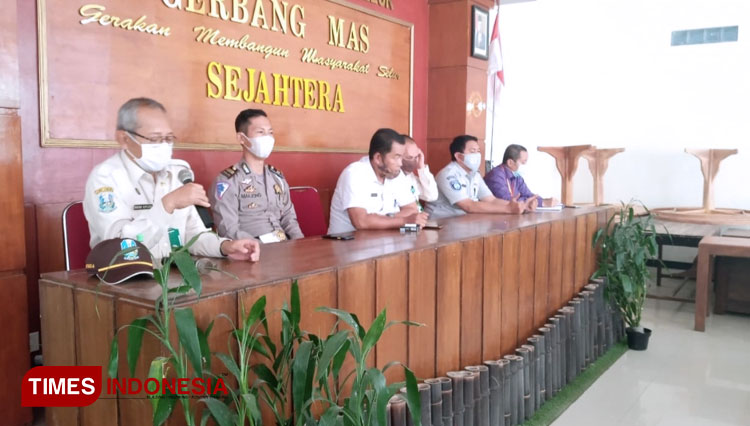 Bapenda Jatim adakan sosialisasi layanan pajak kendaraan bermotor di Desa Selur Ponorogo. (FOTO:Taufik/TIMES Indonesia)