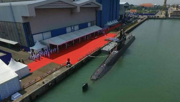 Peresmian Kapal selam bernama Alugoro-405 di Surabaya, Jawa Timur, Rabu (17/3/2021).(Foto: Puspen Mabes TNI)